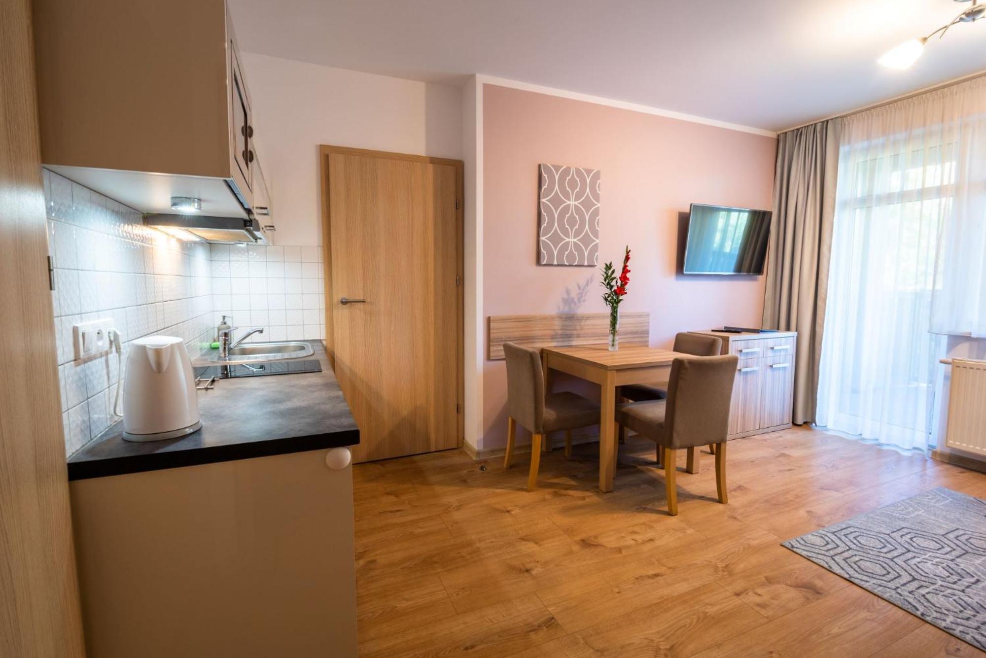 Malina Apartamenty 스클라르스카포렘바 외부 사진