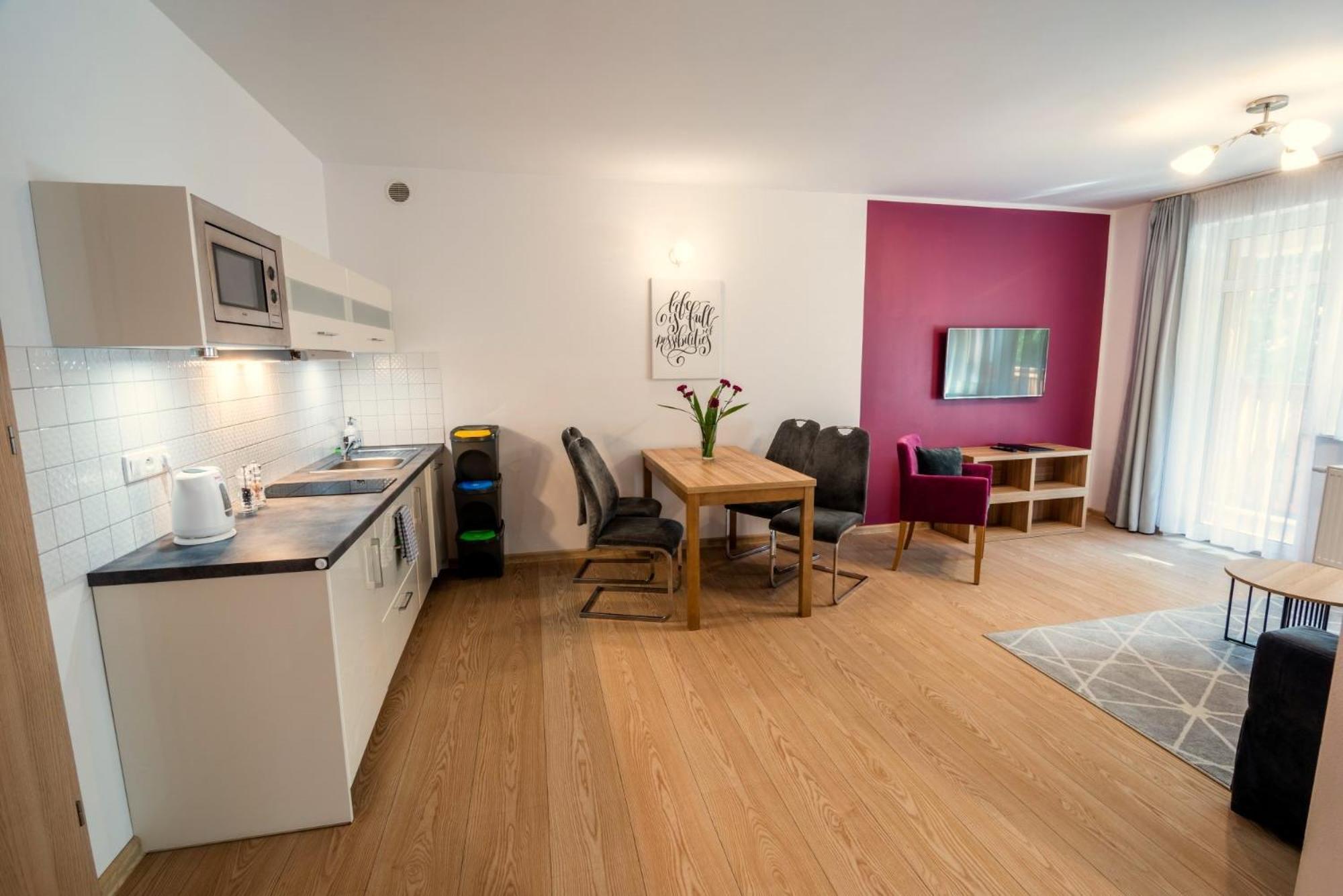 Malina Apartamenty 스클라르스카포렘바 객실 사진
